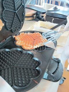Teepause mit Waffeln
