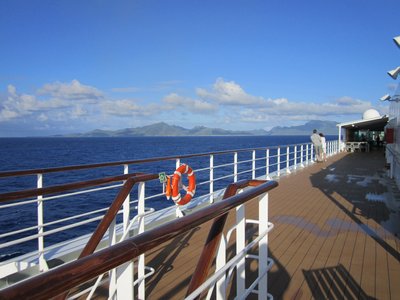 deck 8