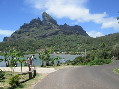 mount-otemanu