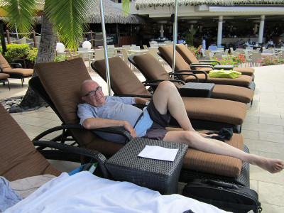 tahiti-resort-pool